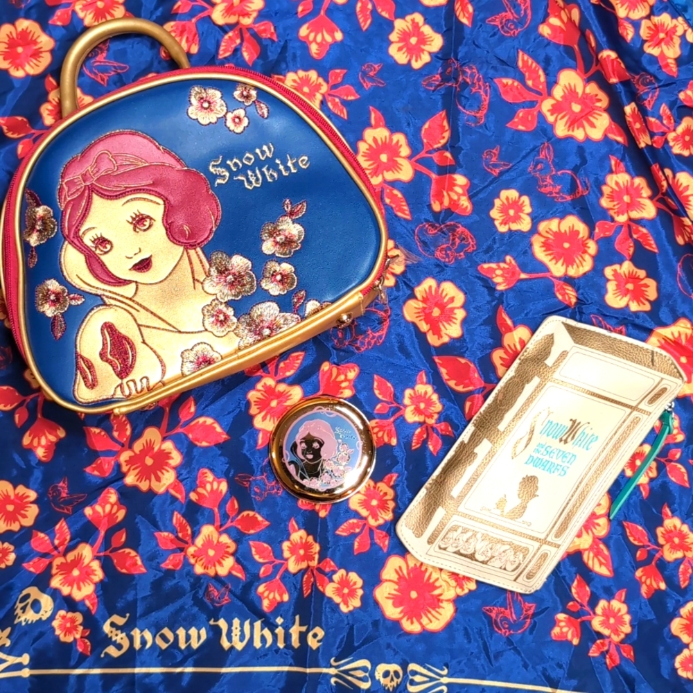 Besame X Snow White makeup bundle